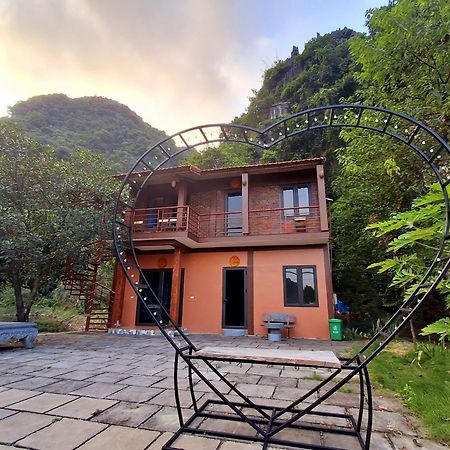 Tam Coc Moutainside Homestay นิญบิ่ญ ภายนอก รูปภาพ